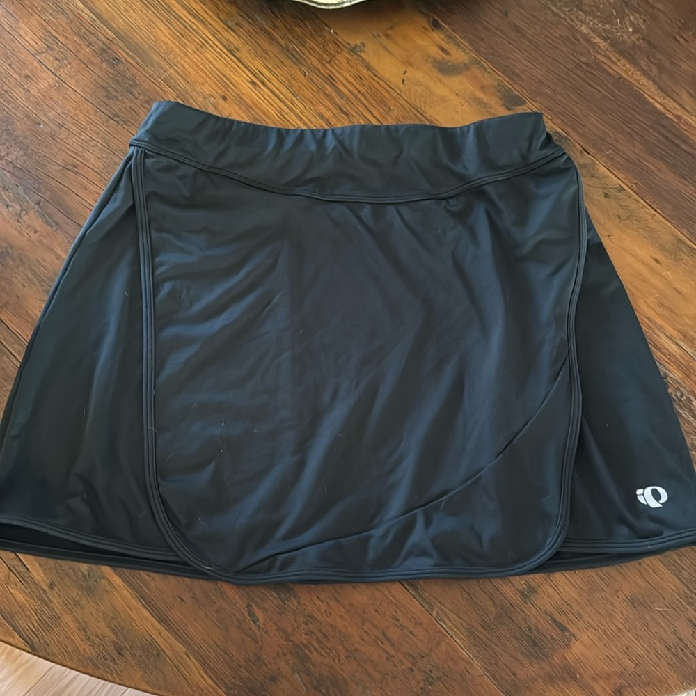 Pearl Izumi cycling skort